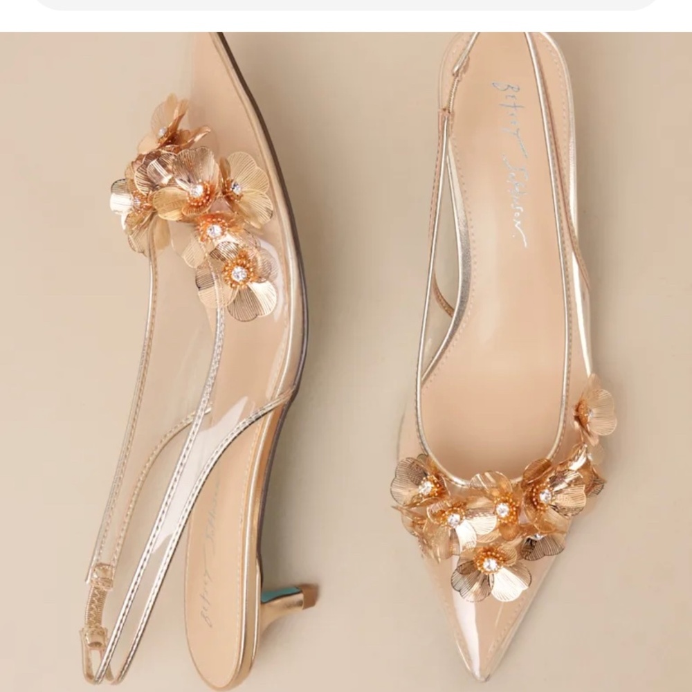 SB Robin Gold vinyl floral aplique slingback kitten heel pumps